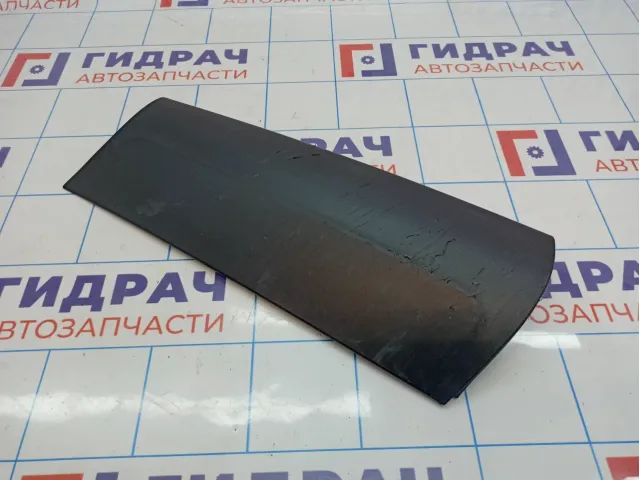 Накладка стойки задней левой наружная Land Rover Freelander II (L359) LR023454