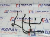 Трубка топливная Land Rover Freelander II (L359) LR021915