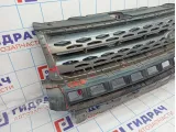 Решетка радиатора Land Rover Freelander II (L359)