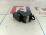 Кнопка стеклоподъемника Land Rover Freelander 2 LR008313