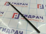 Накладка стекла заднего левого Land Rover Freelander 2 LR001738