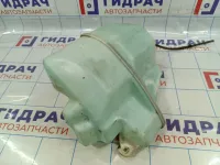 Бачок омывателя лобового стекла Land Rover Freelander 2 LR002305
