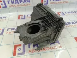 Корпус воздушного фильтра Land Rover Freelander 2 LR006073