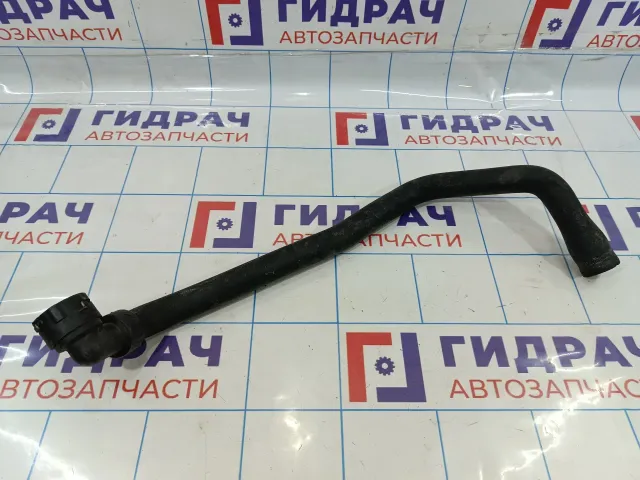 Патрубок радиатора Land Rover Freelander 2 LR006135