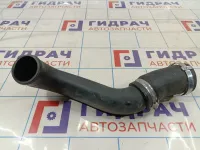 Патрубок интеркулера Land Rover Freelander 2 LR002589