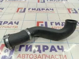 Патрубок интеркулера Land Rover Freelander 2 LR002589