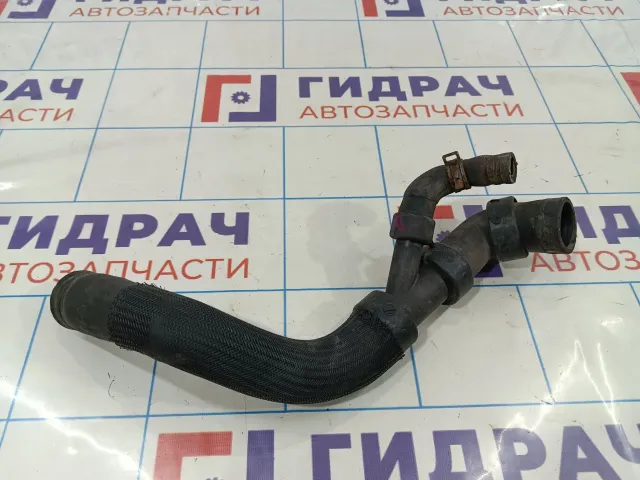 Патрубок радиатора Land Rover Freelander 2 LR006993