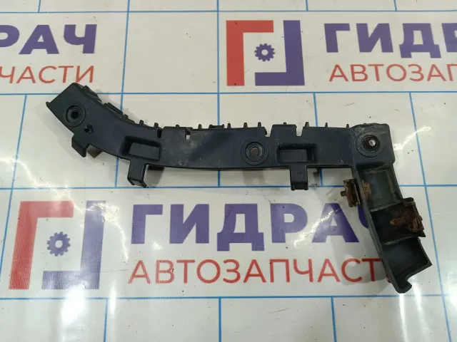 Кронштейн заднего бампера левый Land Rover Freelander 2 LR002168
