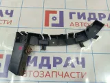 Кронштейн заднего бампера левый Land Rover Freelander 2 LR002168