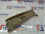 Обшивка стойки средней правой верхняя Land Rover Freelander 2 LR024194