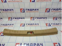 Обшивка багажника на заднюю панель Land Rover Freelander 2 LR002103