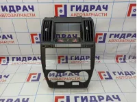 Накладка декоративная на торпедо центральная Land Rover Freelander 2 LR007353