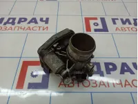 Заслонка дроссельная электрическая Land Rover Freelander 2 LR001001