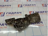 Кронштейн генератора Land Rover Freelander 2 LR007753