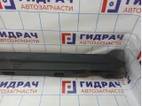 Накладка на порог (наружная) левая Land Rover Freelander 2 LR001682
