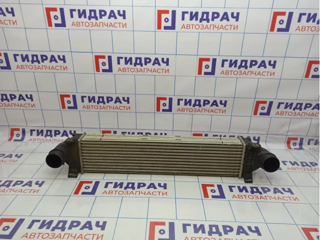 Интеркулер Land Rover Freelander 2 LR009802