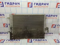 Радиатор кондиционера (конденсер) Land Rover Freelander 2 LR000566