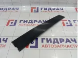Накладка двери передней левой Land Rover Freelander 2 LR001691