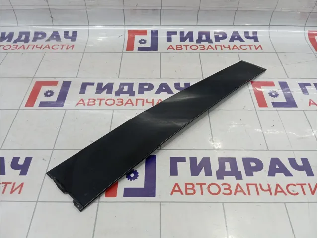 Накладка двери передней левой Land Rover Freelander 2 LR001691