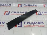 Накладка двери передней правой Land Rover Freelander 2 LR001690