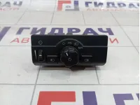 Переключатель света фар Land Rover Freelander 2 LR005201