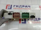 Блок предохранителей Land Rover Freelander 2 LR004680