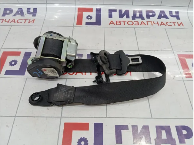 Ремень безопасности с пиропатроном передний левый Land Rover Freelander 2 LR009160