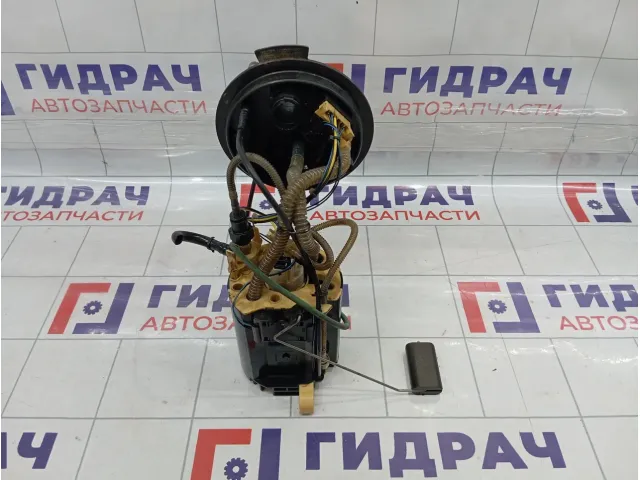 Насос топливный электрический Land Rover Freelander 2 LR005622