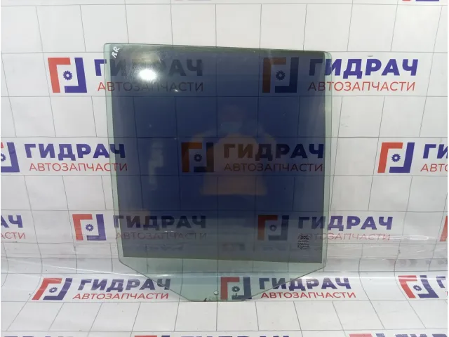 Стекло двери задней правой Land Rover Freelander 2 LR001741
