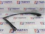 Накладка двери передняя правая Land Rover Freelander 2 EJN500040
