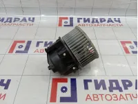 Моторчик отопителя Land Rover Freelander 2 LR016627