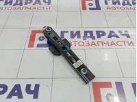 Механизм регулировки ремня безопасности Land Rover Freelander 2 LR009119