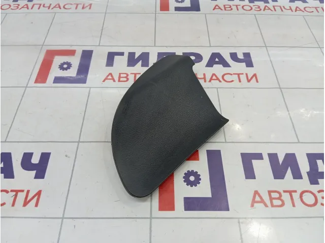 Накладка торпедо левая с торца Land Rover Freelander 2 LR007248