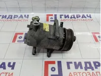 Компрессор кондиционера Land Rover Freelander 2 LR011983
