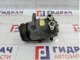 Компрессор кондиционера Land Rover Freelander 2 LR011983
