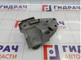 Кронштейн опоры двигателя правый Land Rover Freelander 2 LR004510