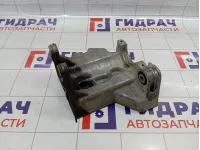 Кронштейн промежуточного вала Land Rover Freelander 2 LR003449