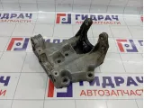 Кронштейн промежуточного вала Land Rover Freelander 2 LR003449