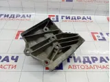 Кронштейн промежуточного вала Land Rover Freelander 2 LR003449