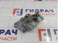 Кронштейн топливного фильтра Land Rover Freelander 2 LR001314
