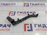 Кронштейн заднего бампера правый Land Rover Freelander 2 LR002167
