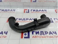Патрубок воздушного фильтра Land Rover Freelander 2 LR000924