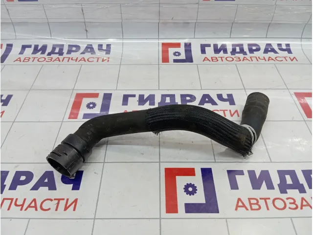Патрубок радиатора Land Rover Freelander 2 LR005300