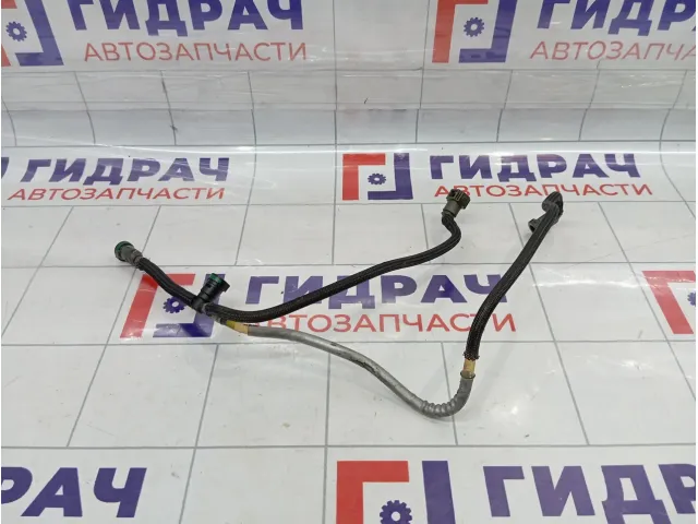 Трубка топливная Land Rover Freelander 2 LR001328