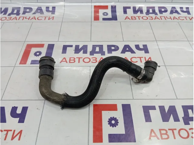 Патрубок отопителя Land Rover Freelander 2 LR000941