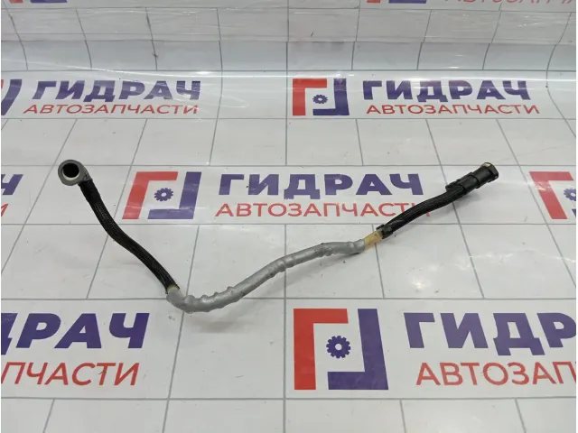Трубка топливная Land Rover Freelander 2 LR001322
