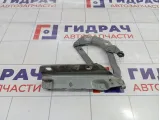 Петля капота правая Land Rover Freelander 2 LR001562