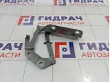Петля капота правая Land Rover Freelander 2 LR001562
