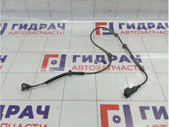 Датчик ABS передний Land Rover Freelander 2 LR001056
