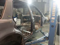 Порог со стойкой правый Land Rover Freelander 2 LR000781